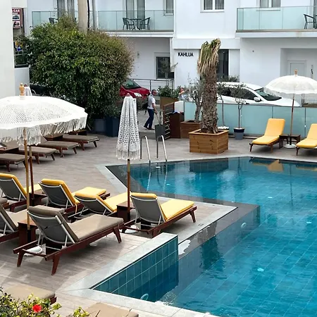 4br Newly Renovated Retreat Tranquil Coastal Haven * Hersonissos (Crete)