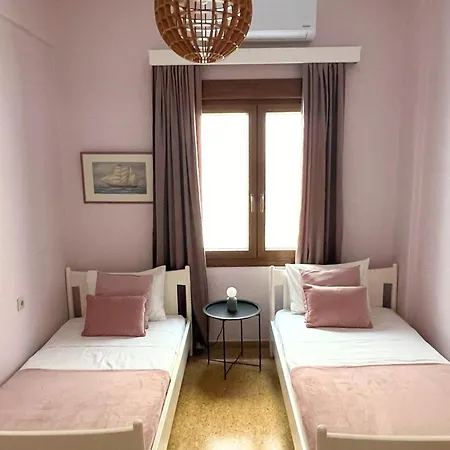 Daire 4br Newly Renovated Retreat Tranquil Coastal Haven